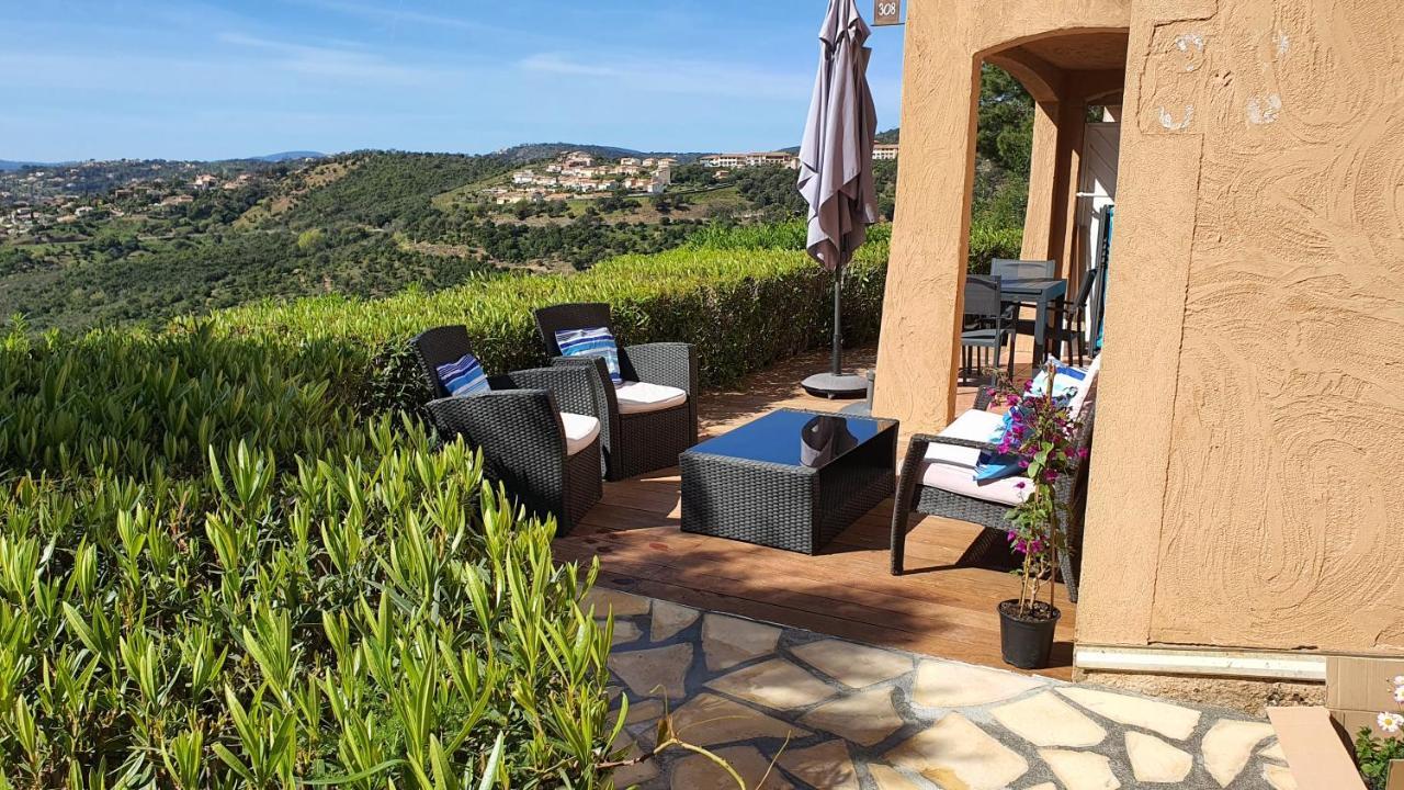 Les Issambres Appart 6 Pers Grande Terrasse Superbe Vue Mer Et Golfe De Saint Tropez, Piscine Экстерьер фото